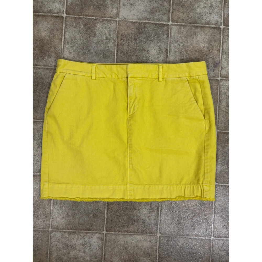Y2K Khakis by Gap Womens Yellow Twill Mini Skirt Raw‎ Hem Size 8 Cotton 4-Pocket